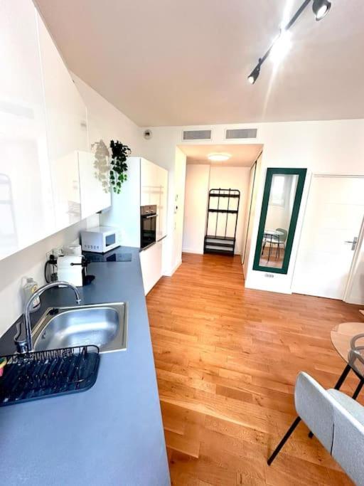 Scaliero - Grand Studio Quartier Du Port * Nizza